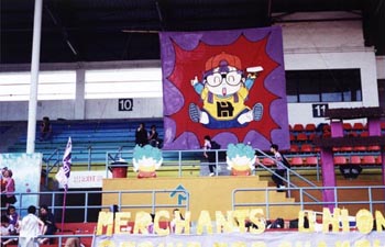 s_deca_sheung.jpg (31842 bytes)